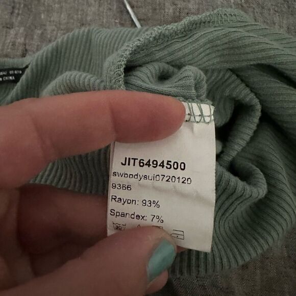 SHEIN Ribbed Thin Strap Seamfoam Green Bodysuit Size Large - Picture 7 of 7